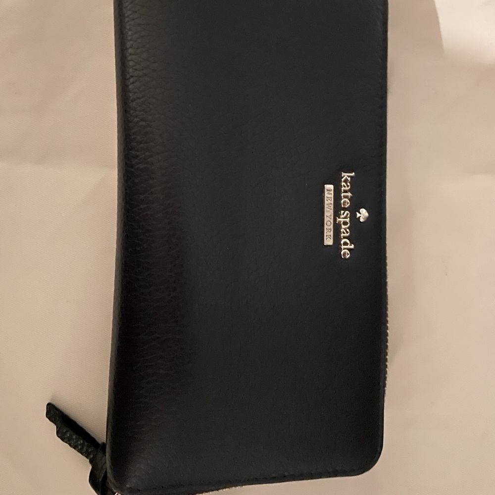 Kate Spade wallet black grain leather